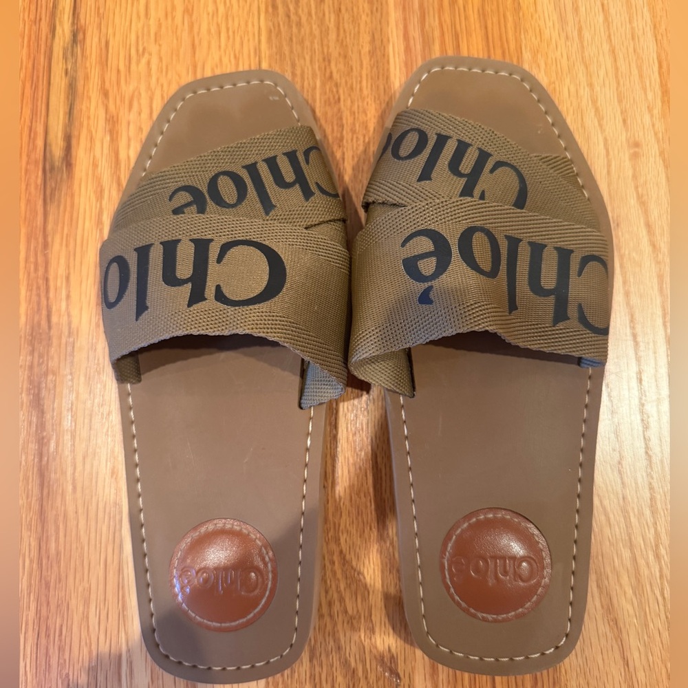 Chloé Woody Logo Slide Sandals